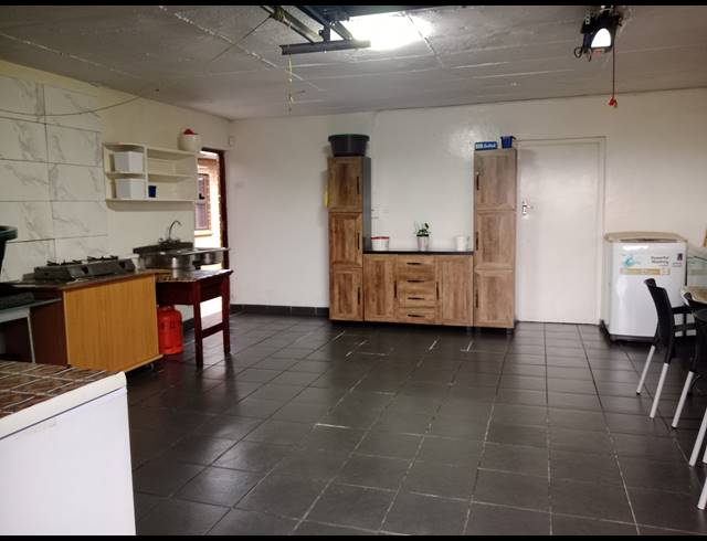 3 BEDROOM FREESTANDING FOR SALE IN RAISETHORPE
